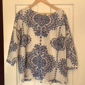 Large Women’s Print 3/4 sleeve top